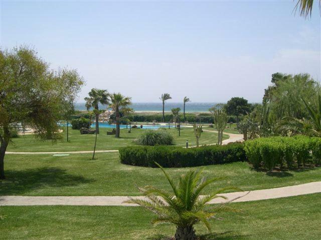 Apartamentos Atlanterra Costa Y Sol Zahara de los Atunes Kültér fotó